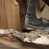 Топор охотничий кованый ТУНДРА PRO, топорище высшего сорта "дуб" воск, с чехлом, 800 г